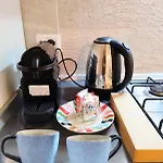 Hbhall Porta Romana Apartment
